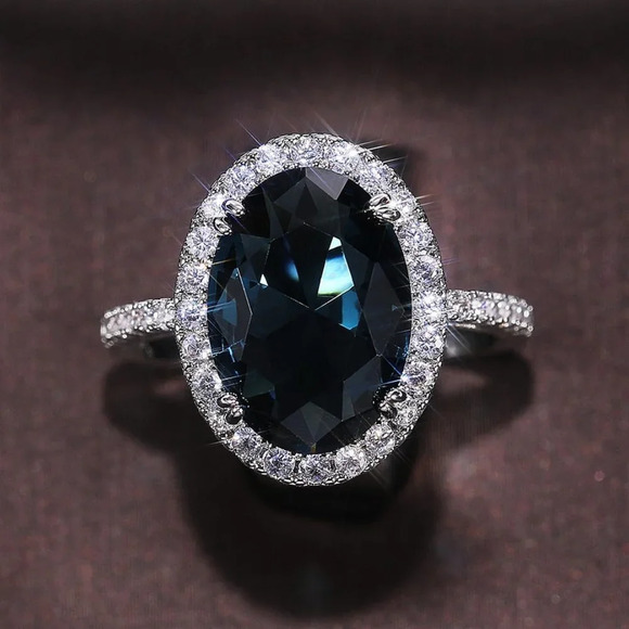 925 Sterling Silver Classic Oval Royal Blue CZ Ring  🌸Noble Hollow Anillos Super Large Oval Pure Royal Blue CZ Silver Ring, L263
